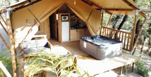 Eco-lodge 2 chambres jaccuzi camping charlemagne grimaud var