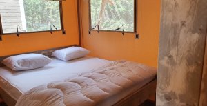 Eco-lodge 2 chambres jaccuzi camping charlemagne grimaud var