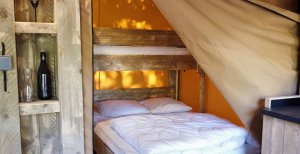 Eco-lodge 2 chambres sans sanitaire camping charlemagne grimaud var
