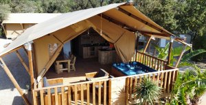 Eco-lodge 3 chambres jaccuzi camping charlemagne grimaud var