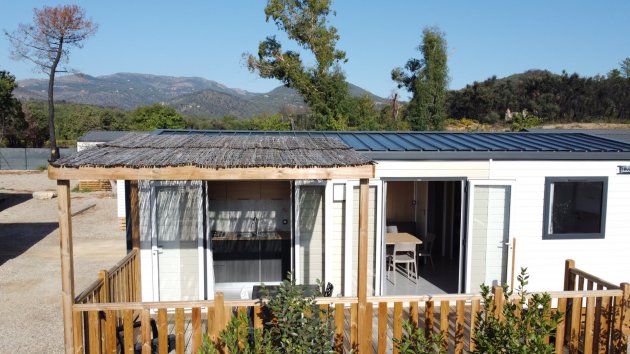 Mobil home climatis Louisiane 3 chambres camping charlemagne grimaud var